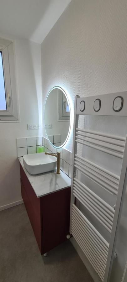 Private Room In Shared Apartment IV Beauvais Extérieur photo