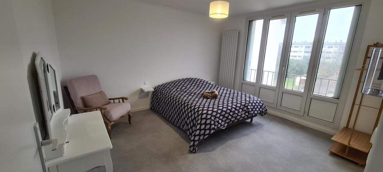 Private Room In Shared Apartment IV Beauvais Extérieur photo